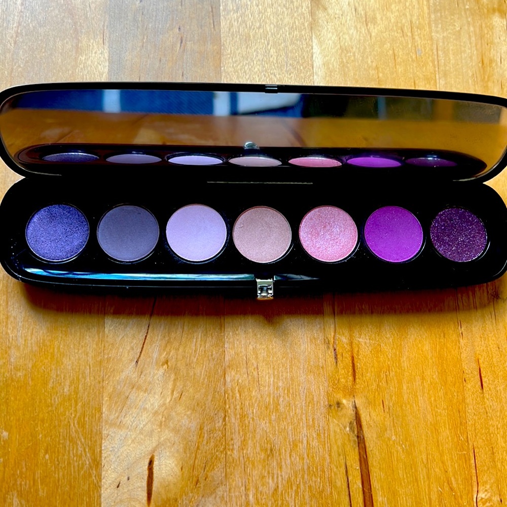 Marc Jacobs - #202 The Tease eyeshadow